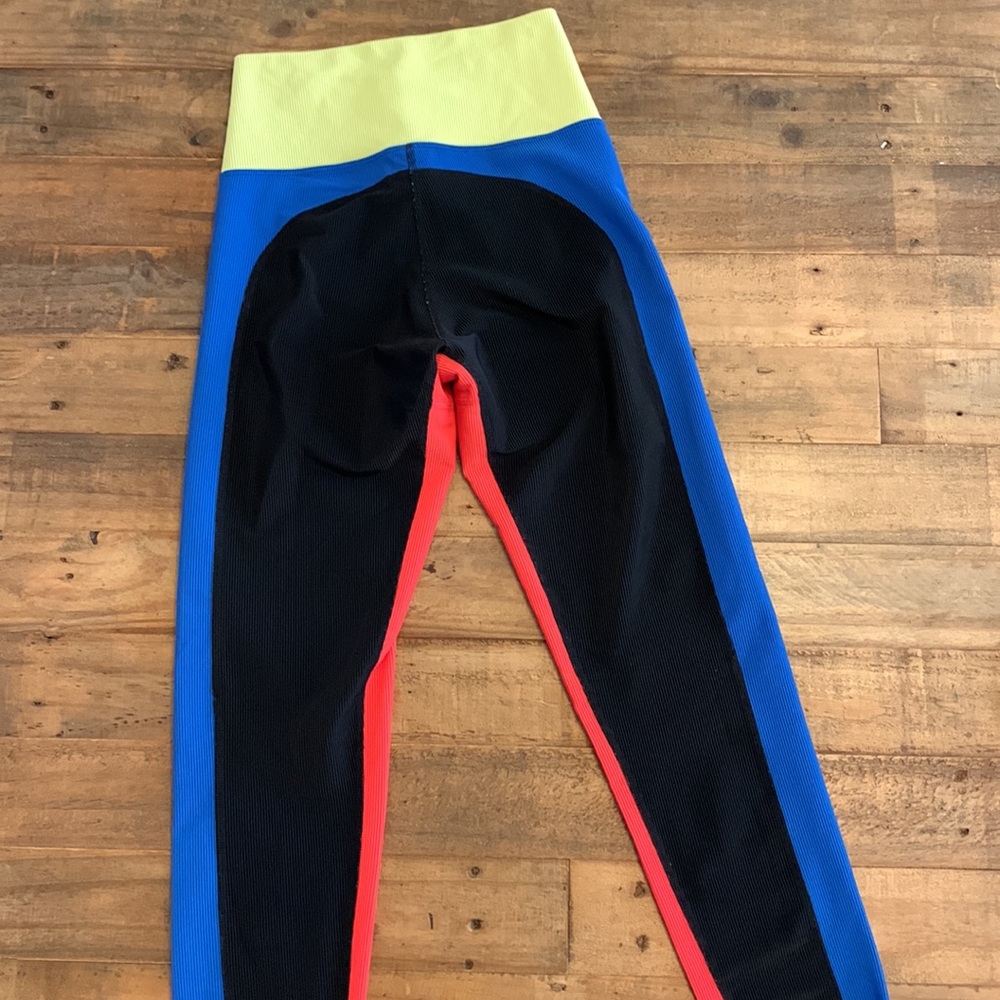 Beach Riot Colorblock Leggings - Picture 3 of 4